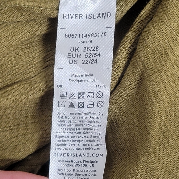 River Island and NWT Bandeu Halterneck Beach Jumpsuit. - Picture 14 of 16